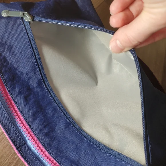 Kipling Annabelle Navy Crossbody Bag Double Zip Nylon EUC - Picture 16 of 16